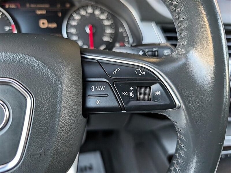 Used 2019 Audi Q7 2.0T Premium w/ Convenience Package AWD/4WD image 22