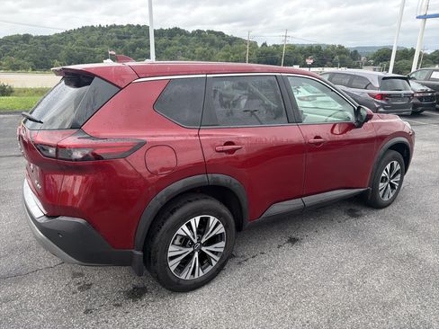 Used 2023 Nissan Rogue SV AWD/4WD image 5