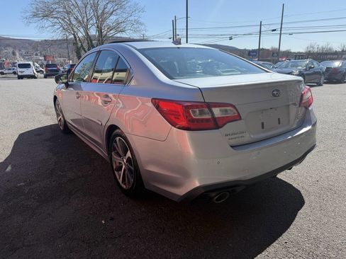 Used 2018 Subaru Legacy 2.5i Limited image 4