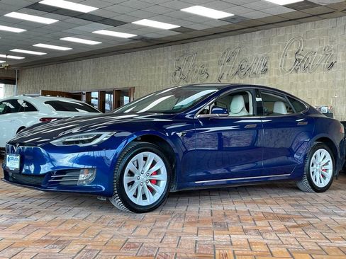 Used 2017 Tesla Model S P100D image 4