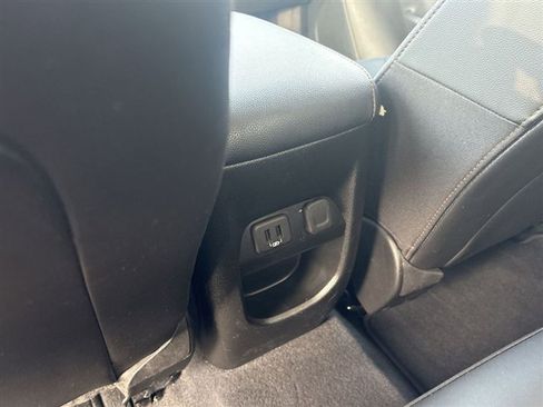 Used 2022 GMC Canyon AT4 w/ Trailering Package image 19