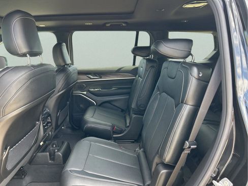 New 2026 Jeep Grand Cherokee L Limited image 10