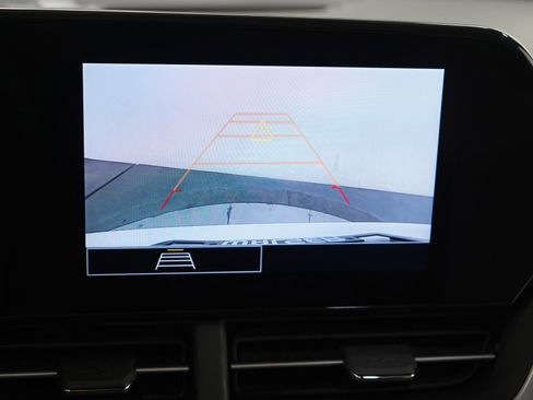 Used 2024 Chevrolet Trax LS w/ Driver Confidence Package image 24