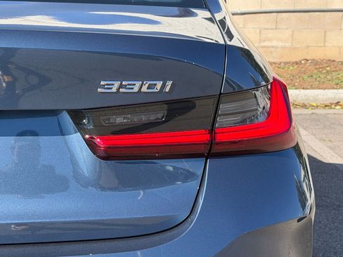 New 2026 BMW 330i Sedan w/ Premium Package image 9