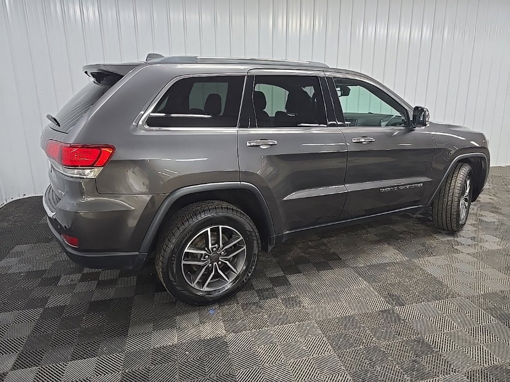 Used 2020 Jeep Grand Cherokee Limited AWD/4WD image 3