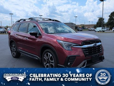 Used 2024 Subaru Ascent Touring AWD/4WD image 1