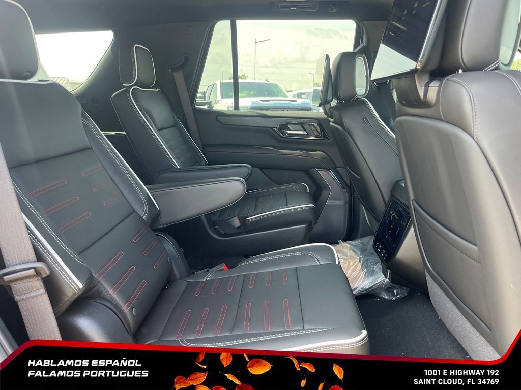 New 2026 GMC Yukon AT4 Ultimate AWD/4WD image 18