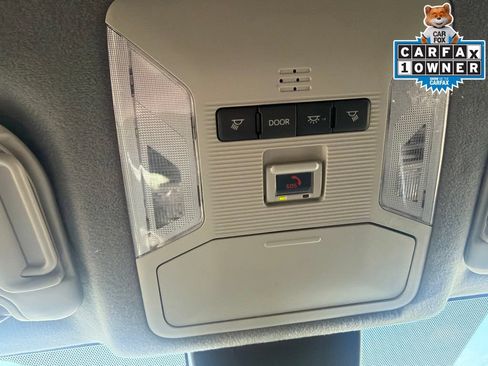 Used 2024 Toyota RAV4 XLE FWD image 34
