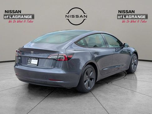 Used 2021 Tesla Model 3 Standard Range Plus RWD image 5