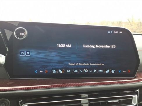 New 2026 Chevrolet Traverse RS image 18