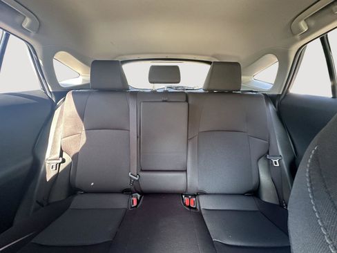 Used 2023 Toyota Venza LE AWD/4WD image 13