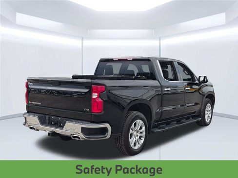 Used 2022 Chevrolet Silverado 1500 LTZ AWD/4WD image 8