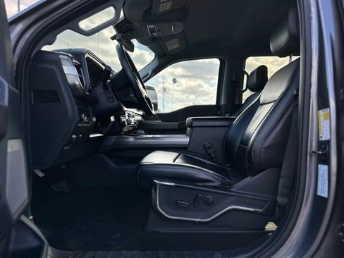 Used 2024 Ford F250 Lariat image 11