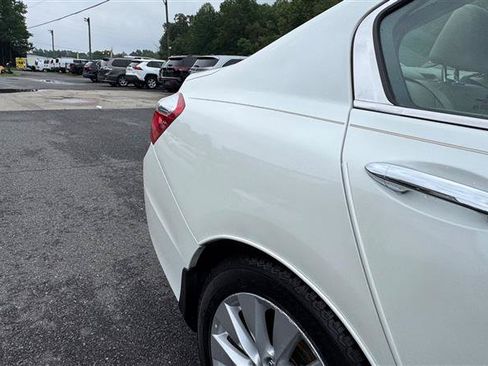 Used 2014 Honda Accord EX-L image 23