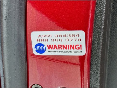 Used 2017 GMC Canyon Denali image 38