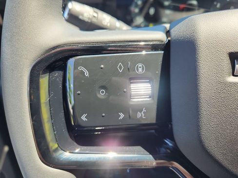 New 2026 Land Rover Range Rover Evoque Hoxton AWD/4WD image 19