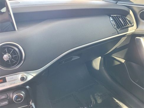 Used 2020 Kia Stinger GT image 27