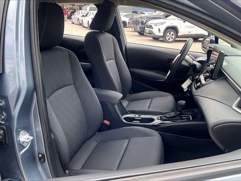 Used 2024 Toyota Corolla LE image 9