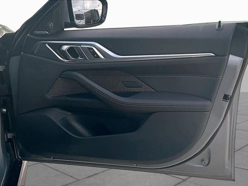 Used 2026 BMW 430i w/ Premium Package RWD image 25