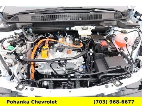 New 2026 Chevrolet Equinox EV LT image 31