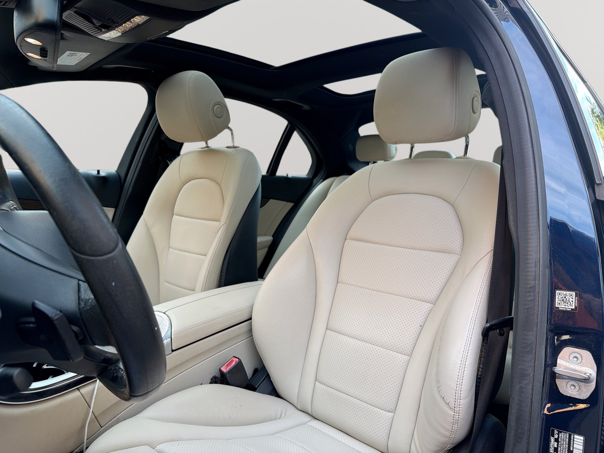 Used 2018 Mercedes-Benz C 300 Sedan w/ Premium Package image 13
