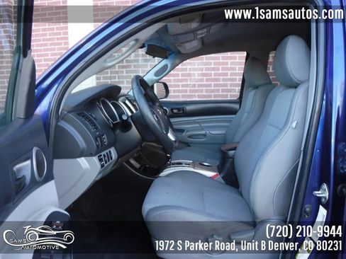 Used 2015 Toyota Tacoma 4x4 Double Cab w/ TRD Sport Package image 11