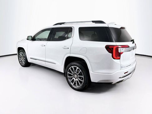 Used 2023 GMC Acadia Denali AWD/4WD image 9