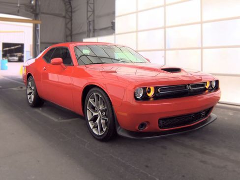 Used 2023 Dodge Challenger GT RWD image 2