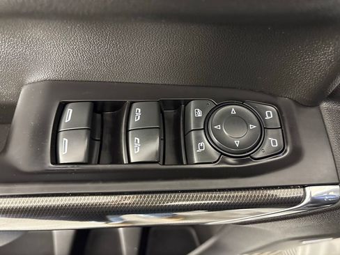 Used 2020 GMC Sierra 1500 AT4 w/ AT4 Premium Package image 17