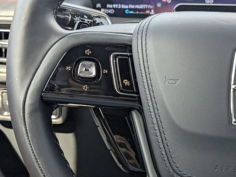 New 2025 Lincoln Aviator Black Label w/ Black Label Special Edition AWD/4WD image 29
