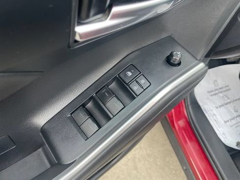 Used 2020 Toyota Highlander XLE w/ Protection Package #3 AWD/4WD image 21