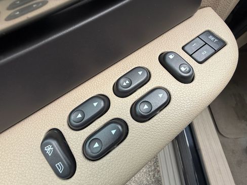 Used 2003 Ford Expedition Eddie Bauer AWD/4WD image 29