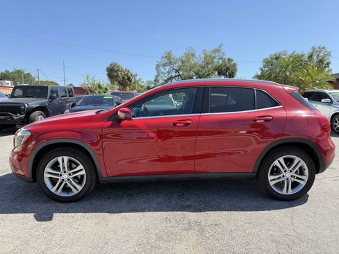 Used 2015 Mercedes-Benz GLA 250 4MATIC image 4