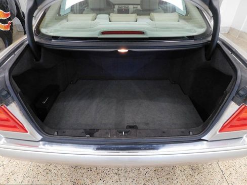 Used 1999 Mercedes-Benz E 320 4MATIC Sedan image 41