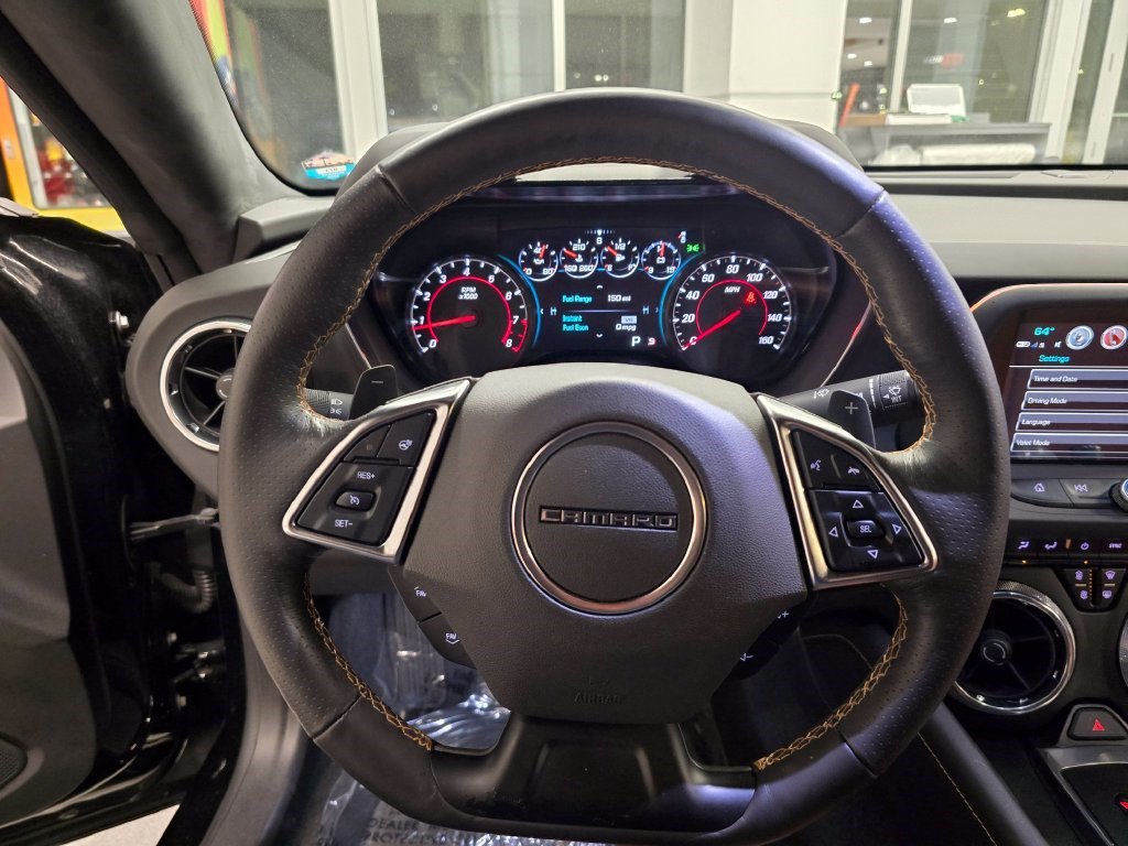 Used 2018 Chevrolet Camaro LT RWD image 23