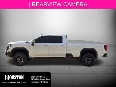 Used 2024 GMC Sierra 2500 Denali w/ Denali Reserve Package AWD/4WD image 8