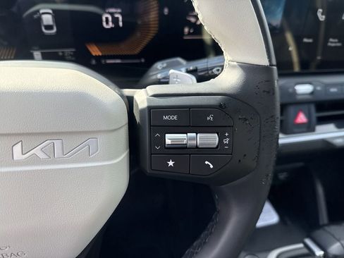 New 2026 Kia K4 GT-Line image 18