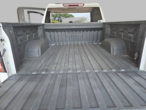 Used 2023 GMC Sierra 1500 Elevation AWD/4WD image 15