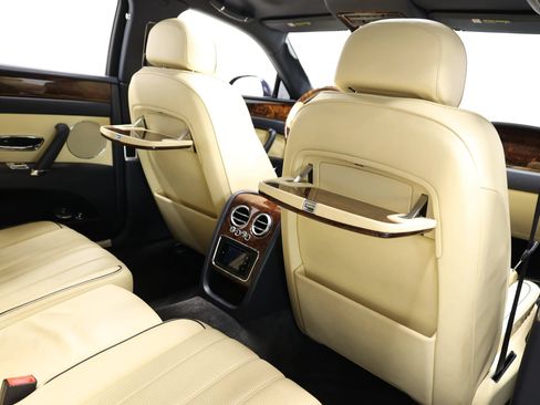 Used 2015 Bentley Flying Spur V8 AWD/4WD image 81