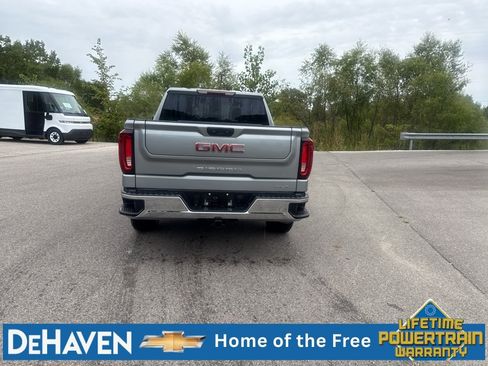 Used 2025 GMC Sierra 1500 SLT AWD/4WD image 5