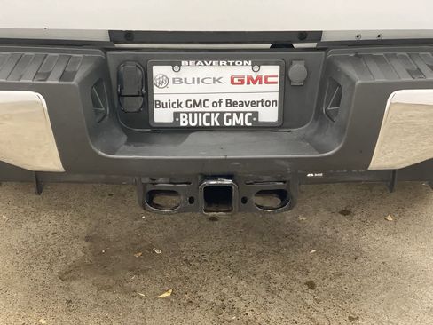 Used 2024 Ford F350 XLT image 28