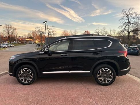Used 2023 Hyundai Santa Fe SEL Convenience image 2