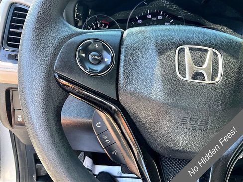 Used 2018 Honda HR-V LX image 15