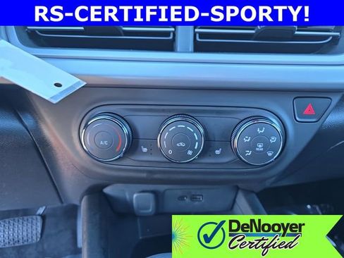 Used 2024 Chevrolet Trax RS image 20