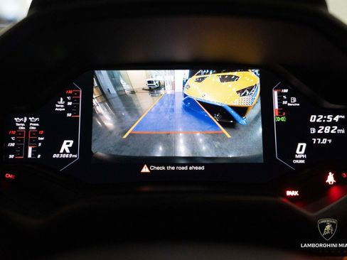 Used 2023 Lamborghini Huracan Tecnica image 51