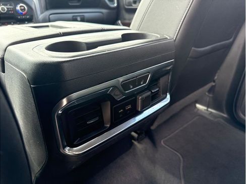 Used 2019 GMC Sierra 1500 SLT w/ SLT Premium Plus Package AWD/4WD image 8