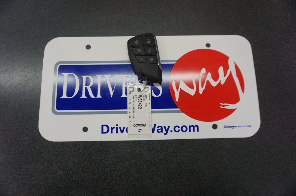 Used 2024 GMC Yukon AT4 w/ AT4 Premium Plus Package AWD/4WD image 21