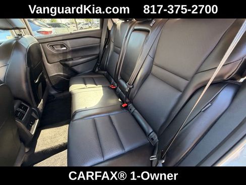 Used 2024 Nissan Rogue SV w/ SV Premium Package image 22