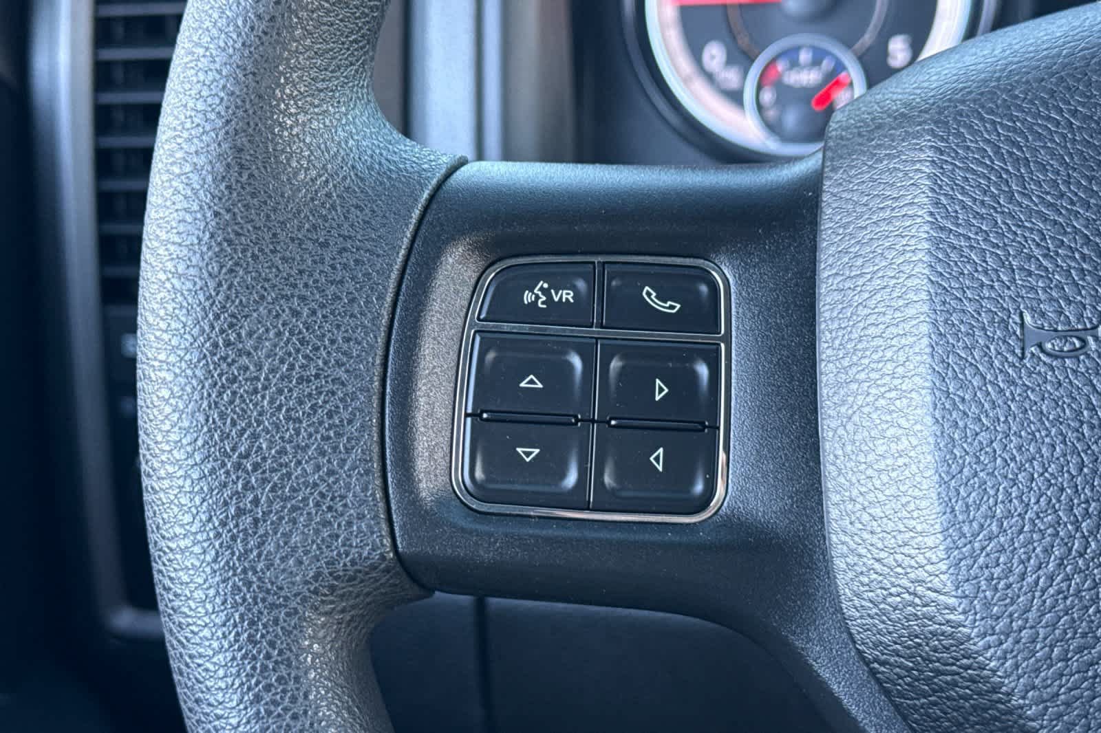 Used 2018 RAM 2500 Tradesman w/ Chrome Appearance Group AWD/4WD image 24