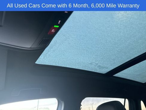 Used 2022 Volkswagen Tiguan SE R-Line image 23